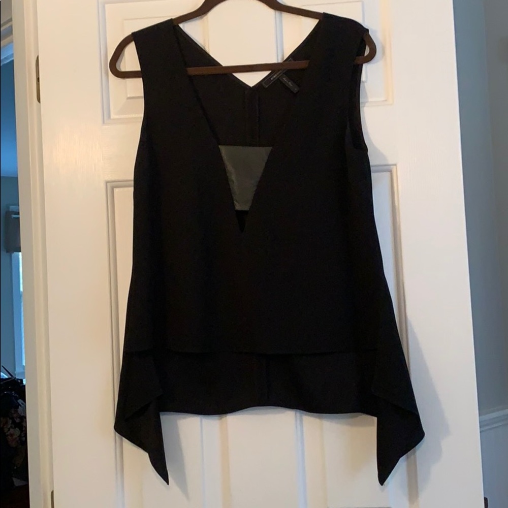 BCBG top